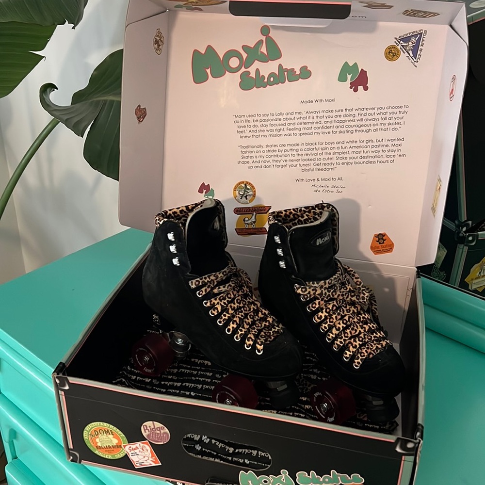 Moxi Panther Roller Skates with new SURE-GRIP FAME wheels for indoor skating.